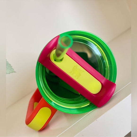 🎉LAST PIECE🎉Stanley 30 oz. Quencher H2.0 FlowState Tumbler White Neon - Picture 7 of 8